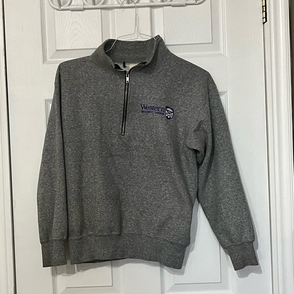 Western U sweater - Picture 2 of 4